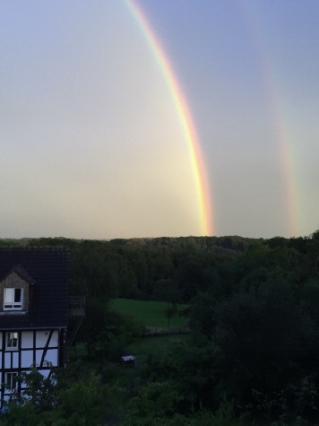 Regenbogen über Hetzenholz Foto Andrea Voss